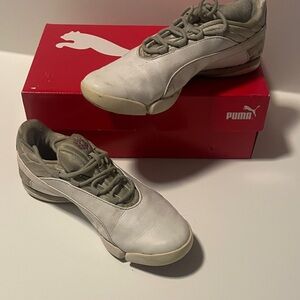 Puma women’s golf shoes size 6